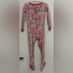 🎁The Children's Place: Children’s Footed Pajamas- Size 4T🎁